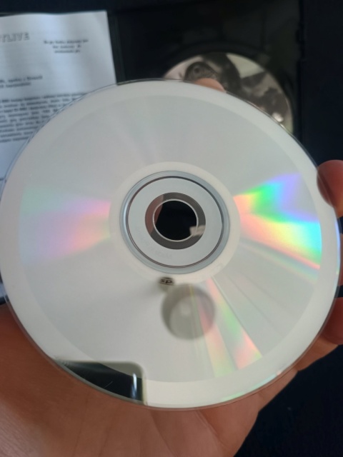 Outlive i Dogs of War