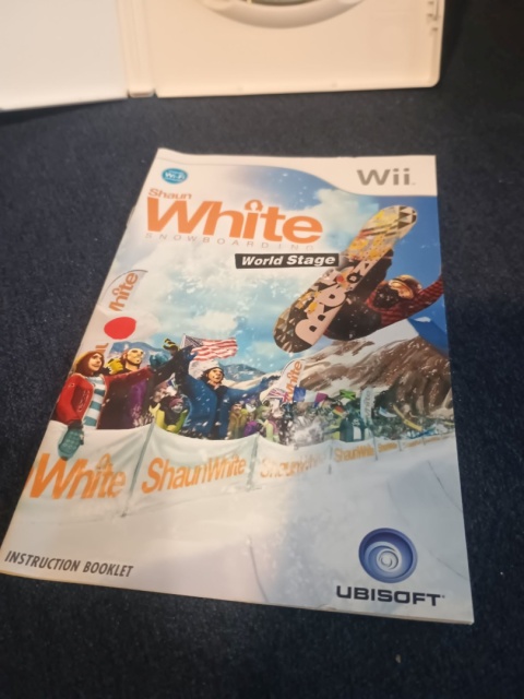 Shaun White Snowboarding World Stage